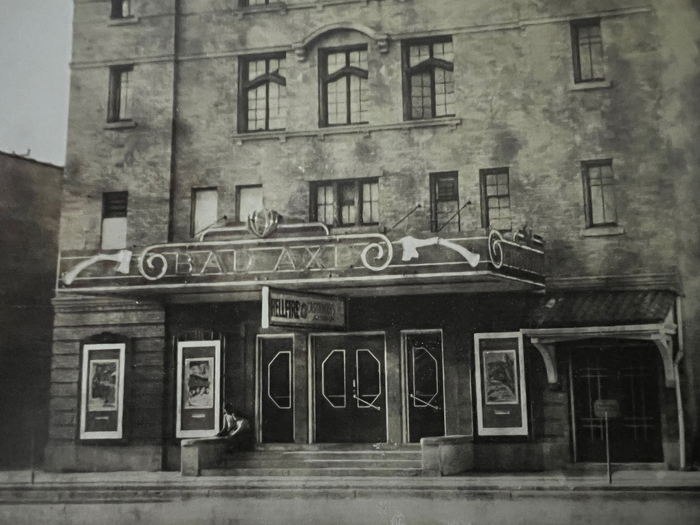 Bad Axe Theatre - BAD AXE THEATRE PHOTO AL JOHNSON 1949 (newer photo)